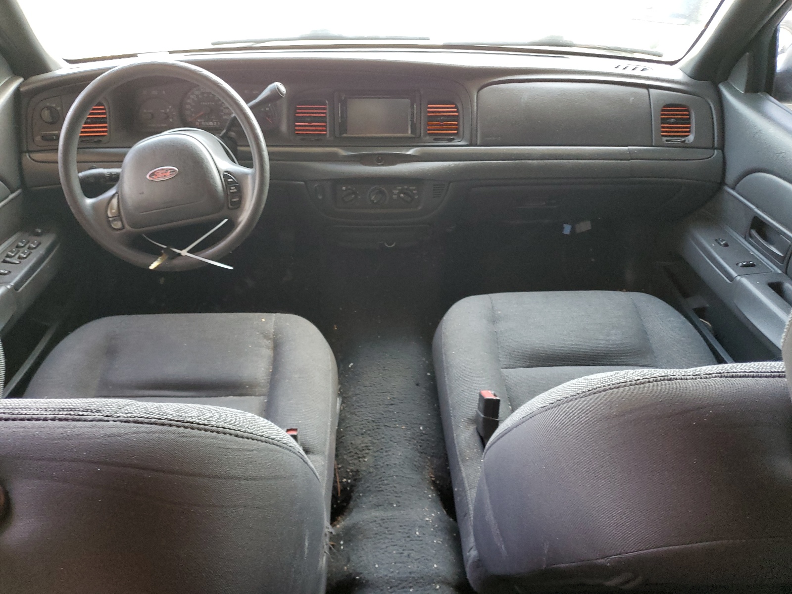 2FAHP71W83X220685 2003 Ford Crown Victoria Police Interceptor