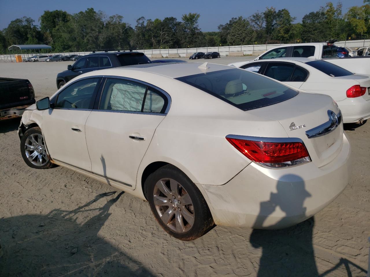2010 Buick LaCrosse - Image 2