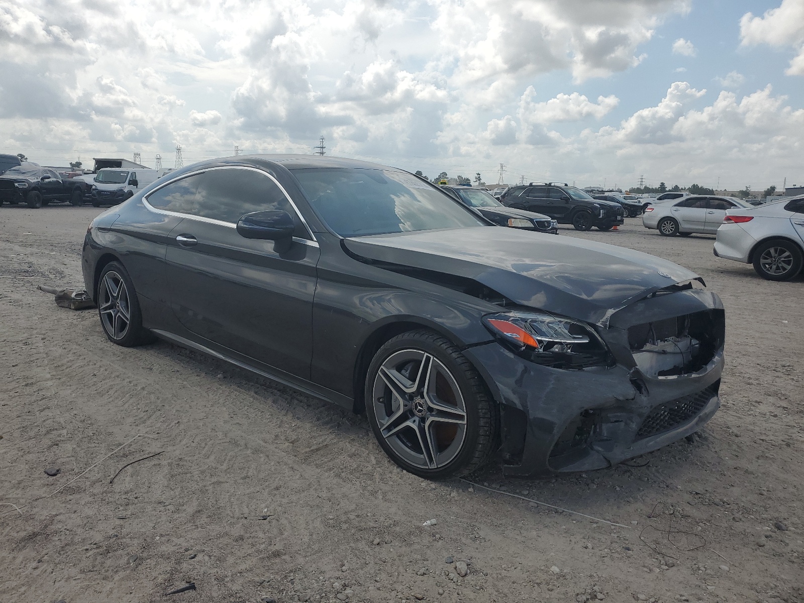 WDDWJ8EB6KF774324 2019 Mercedes-Benz C 300 4Matic