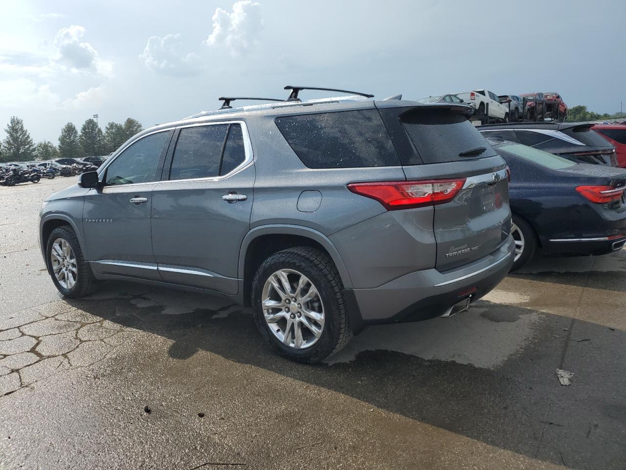 1GNEVKKW4JJ166089 2018 CHEVROLET TRAVERSE - Image 2