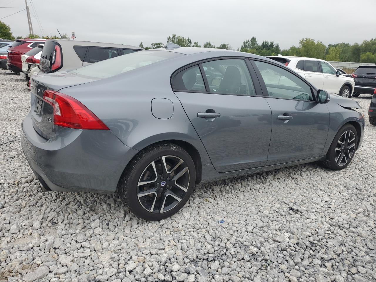 YV126MFL8H2421524 2017 Volvo S60