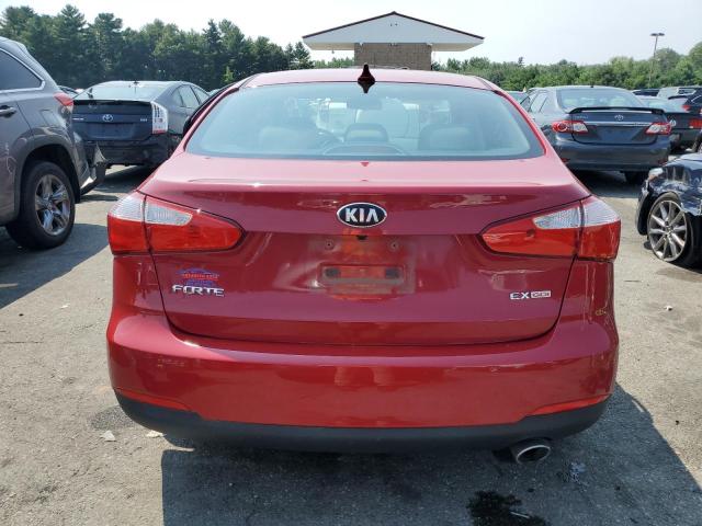 Sedans KIA FORTE 2014 Czerwony