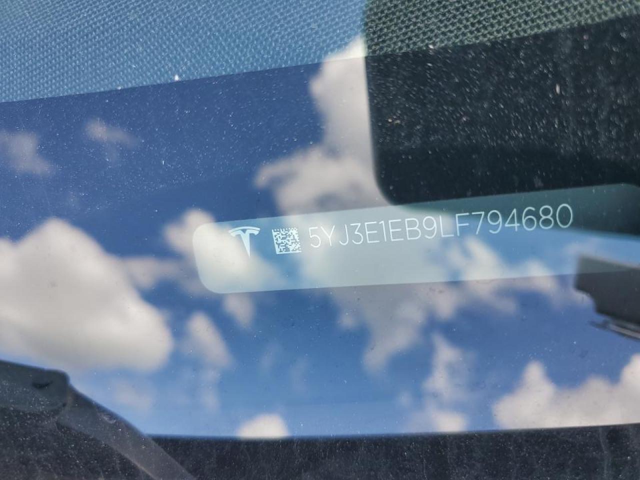 5YJ3E1EB9LF794680 2020 Tesla Model 3