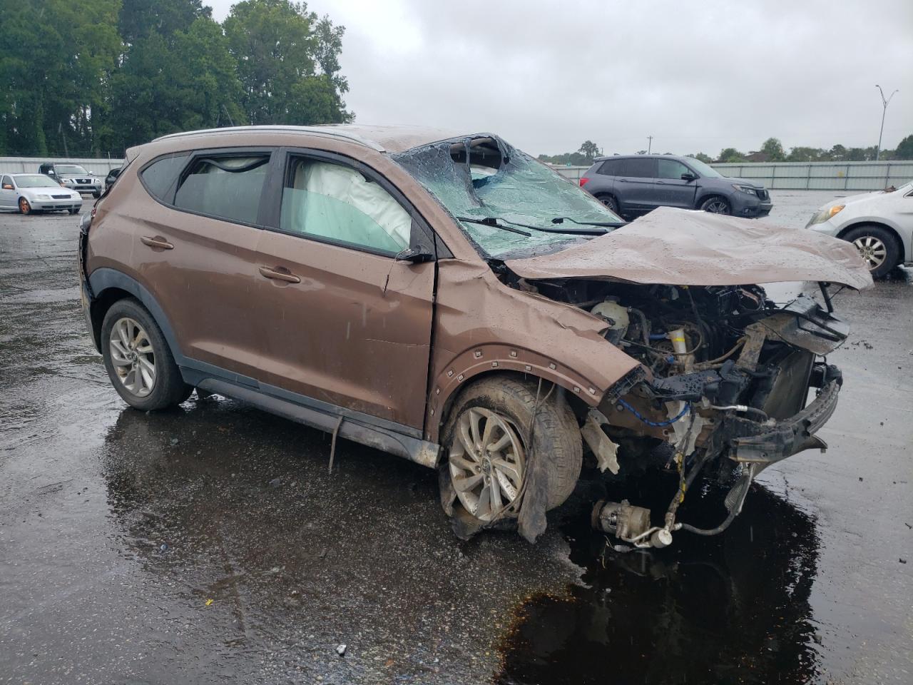 KM8J33A40GU117977 2016 Hyundai Tucson Limited