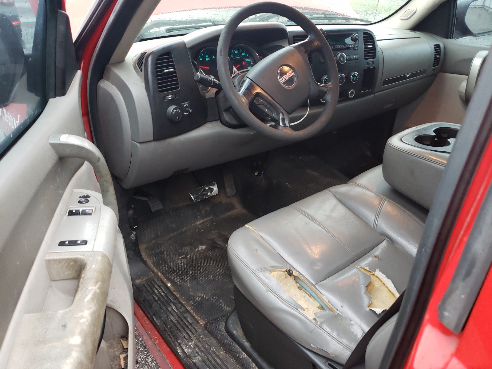 1GTHC24K18E132605 2008 GMC Sierra C2500 Heavy Duty