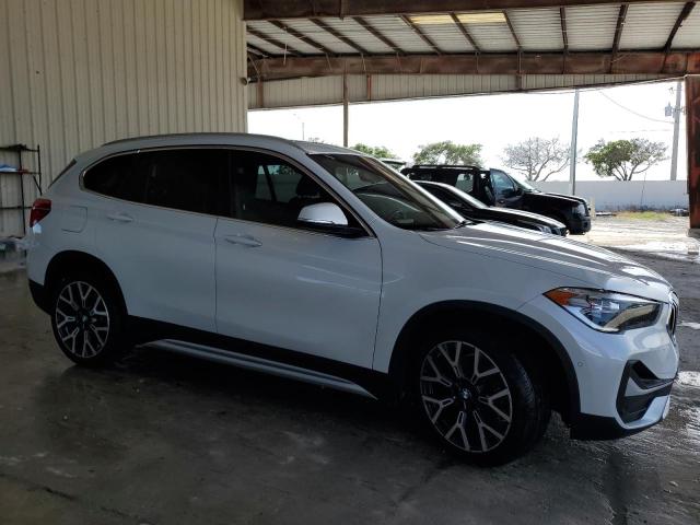 WBXJG7C00M5U24519 BMW X1 SDRIVE2 4