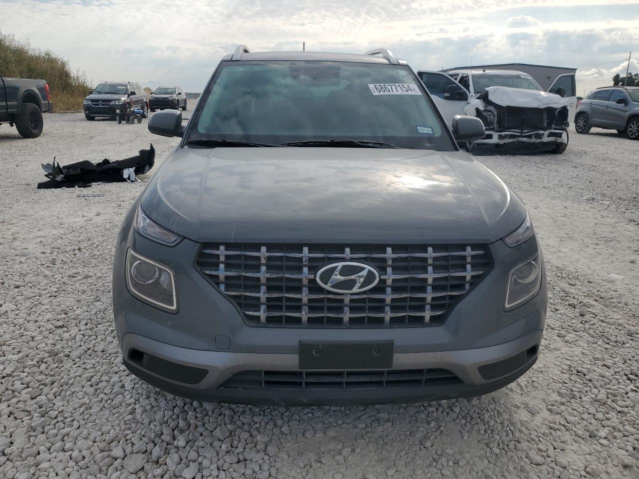 2023 Hyundai Venue - Image 5