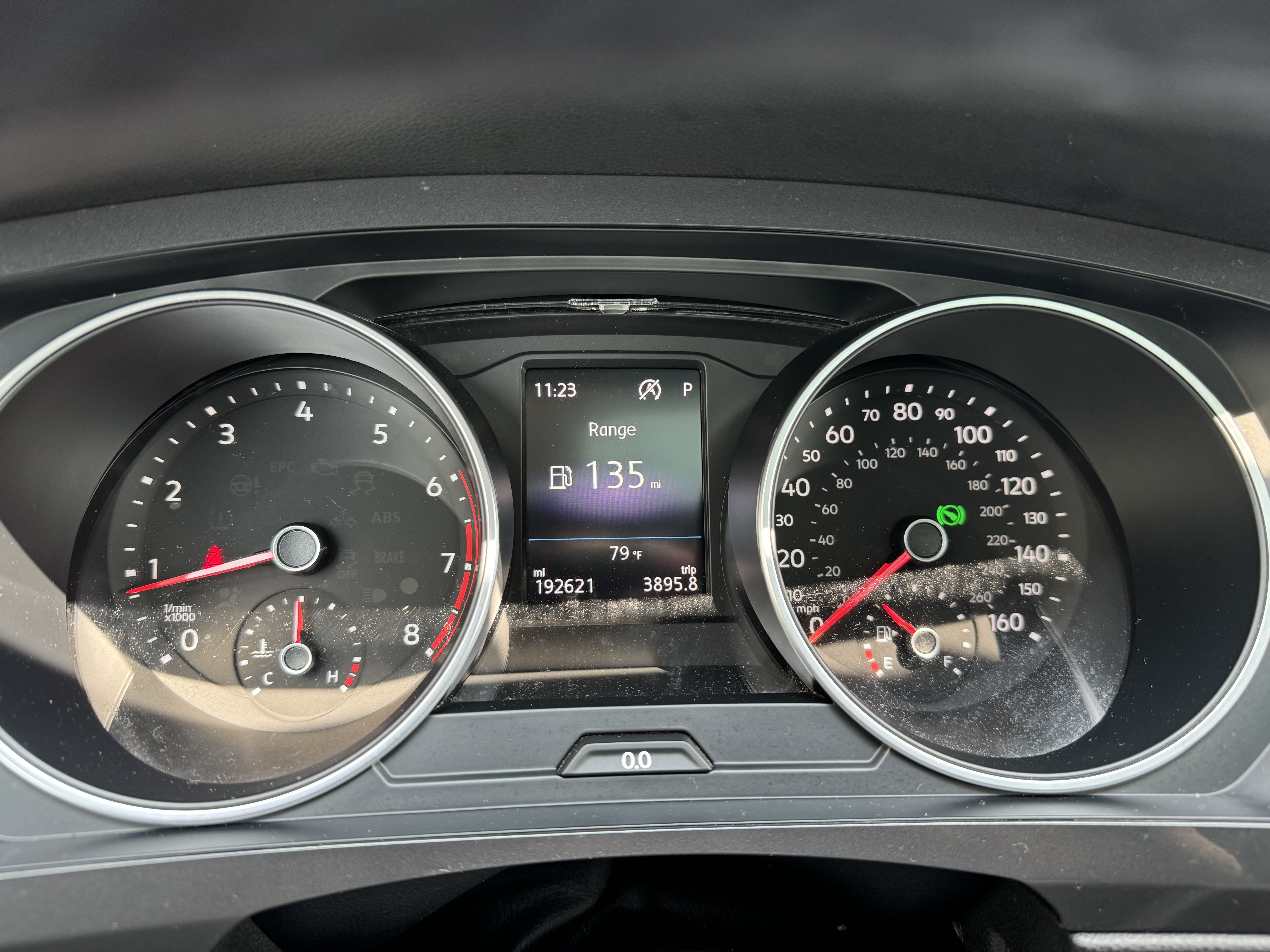 3VV2B7AX9KM031644 2019 Volkswagen Tiguan Se