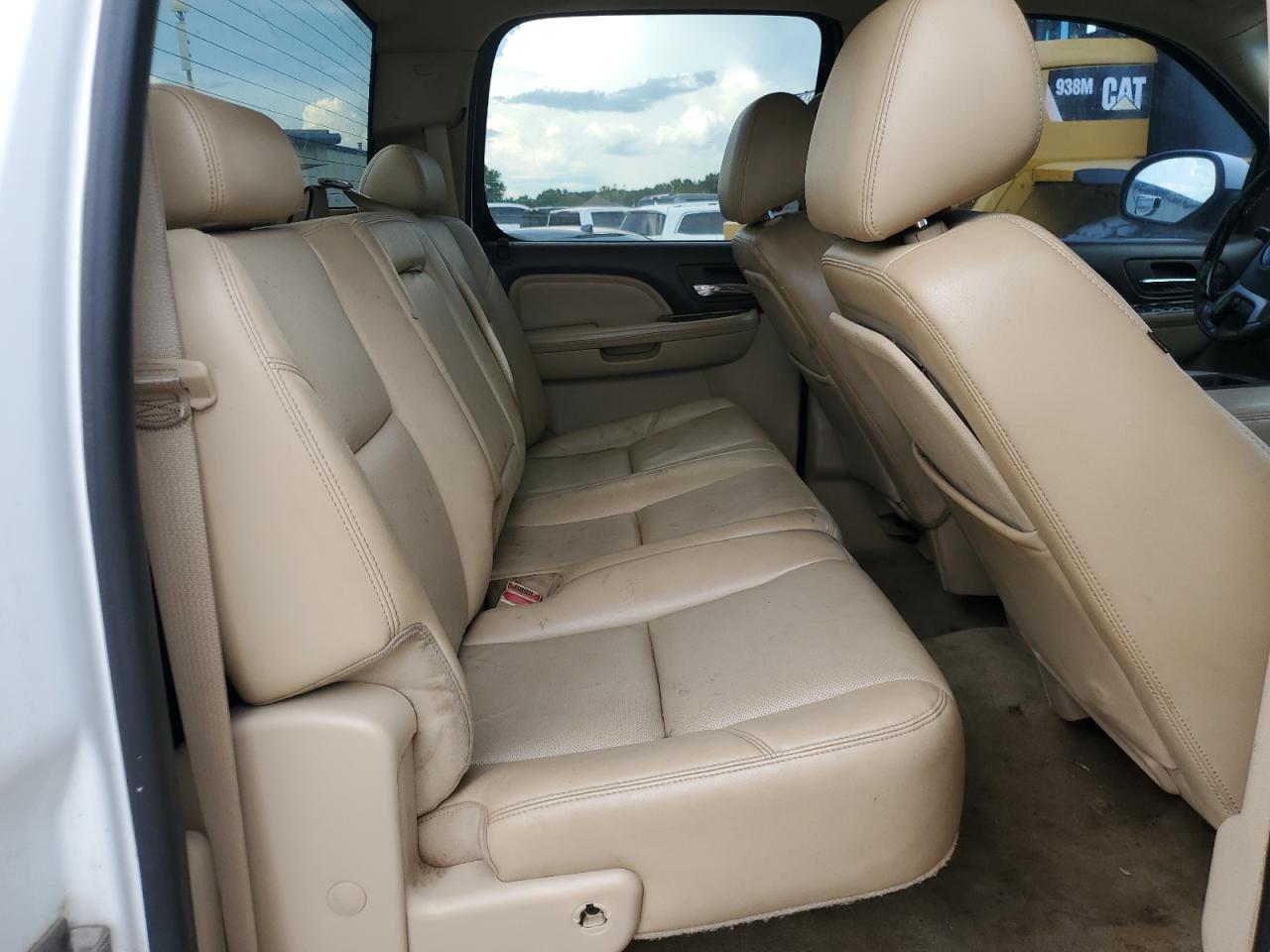 2013 GMC Sierra - Image 10
