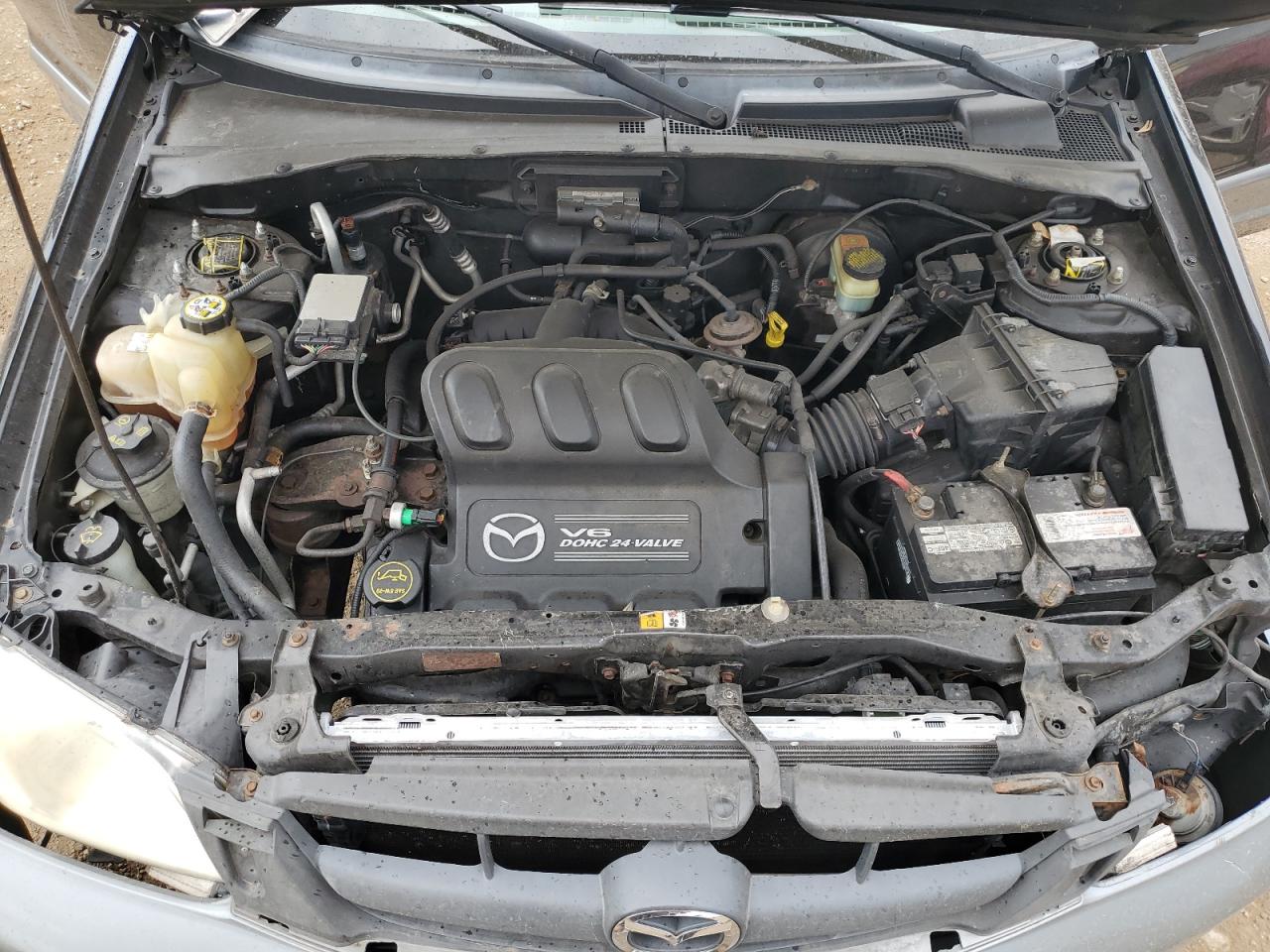 4F2YU09141KM68239 2001 Mazda Tribute Lx