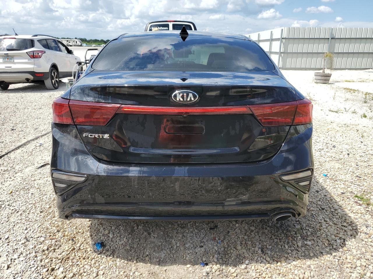 2019 Kia Forte Fe VIN: 3KPF24AD1KE064667 Lot: 66959894