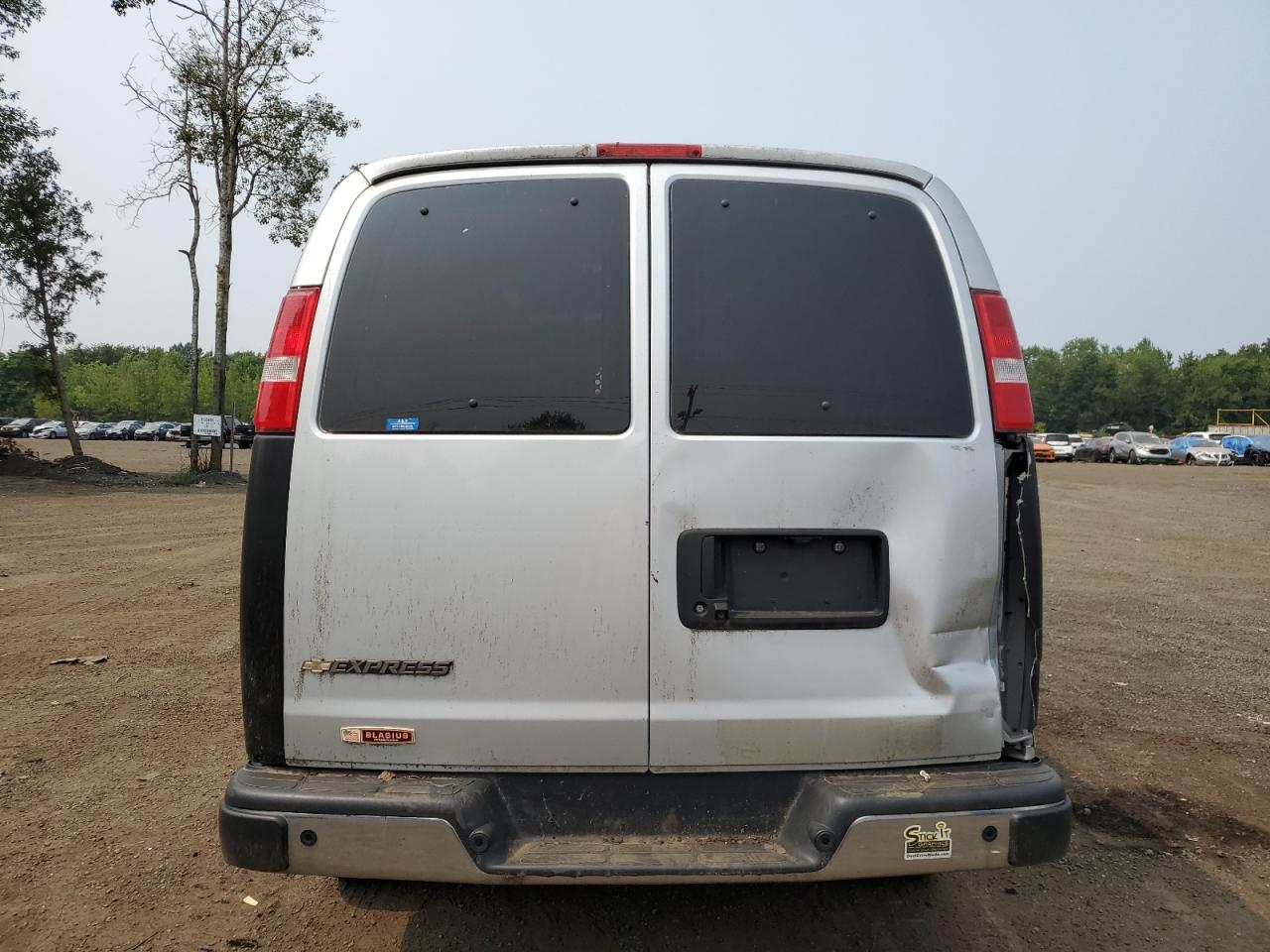 1GCZGHFG9K1213032 2019 Chevrolet Express G3500