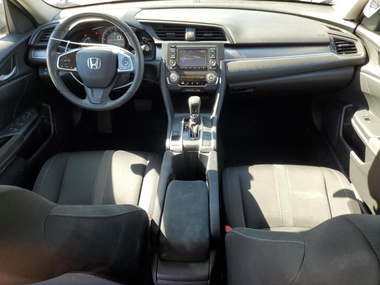 19XFC2F54GE208934 2016 Honda Civic Lx