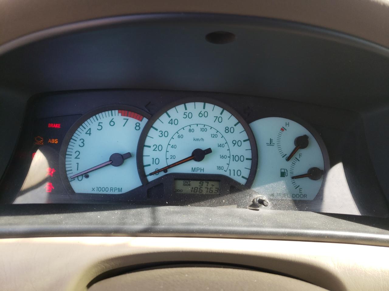 2003 Toyota Corolla Ce VIN: 1NXBR38E93Z151654 Lot: 67605104