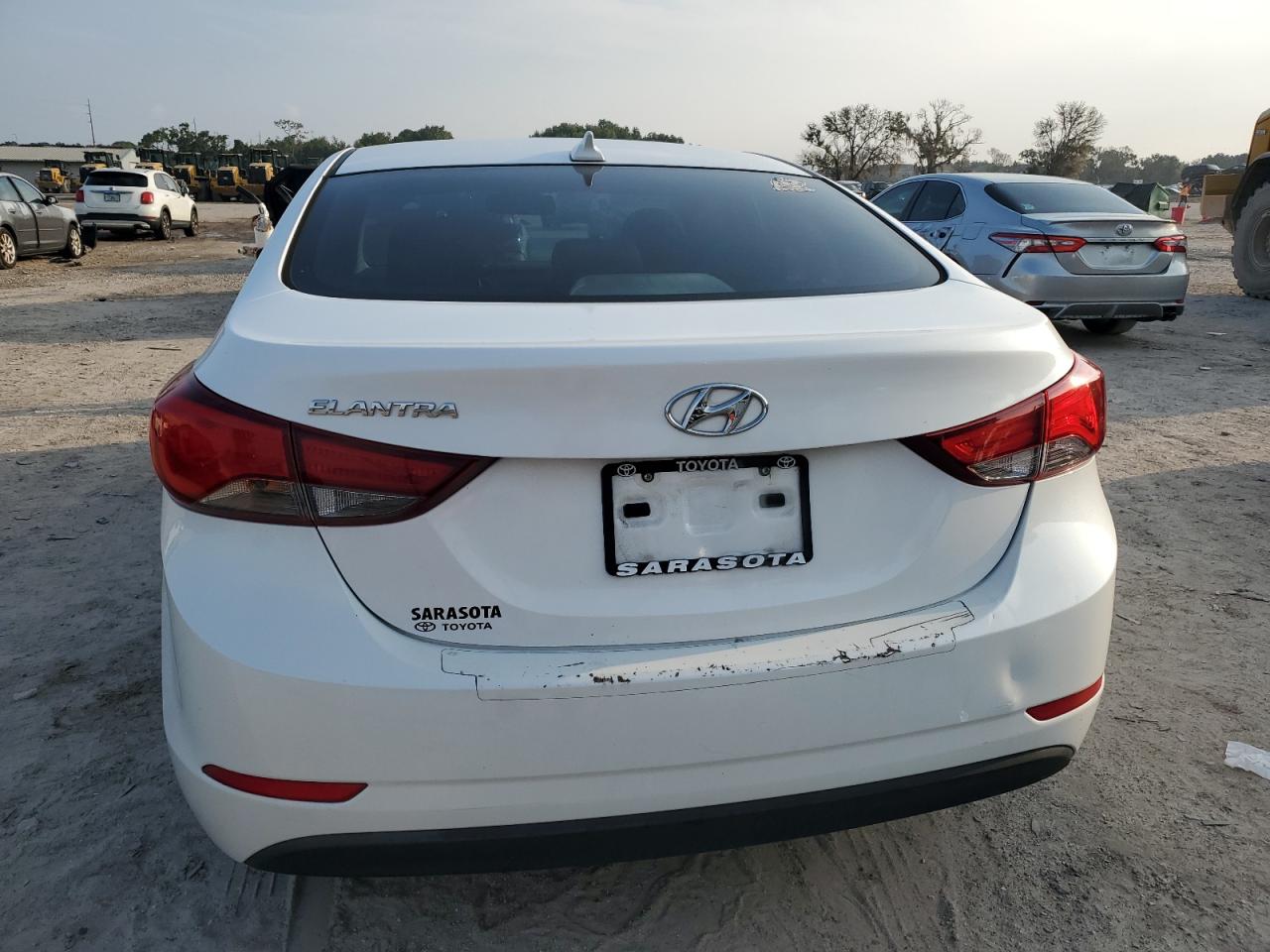 2016 Hyundai Elantra Se VIN: 5NPDH4AE4GH683734 Lot: 66517404