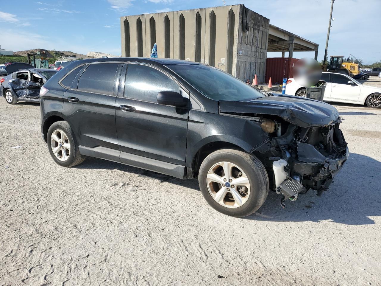 2015 Ford Edge Se vin: 2FMTK3G95FBC42587