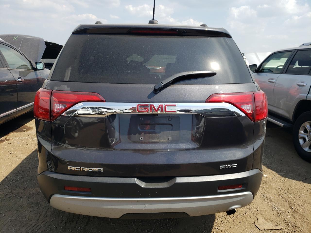 1GKKNRLA7HZ264332 2017 GMC Acadia Sle