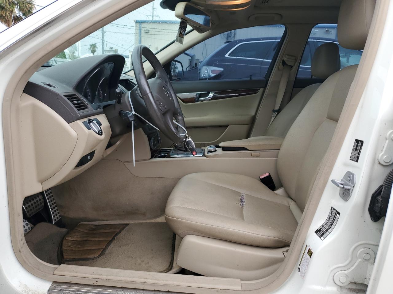 2009 Mercedes-Benz C 300 4Matic VIN: WDDGF81X59R072463 Lot: 68757894