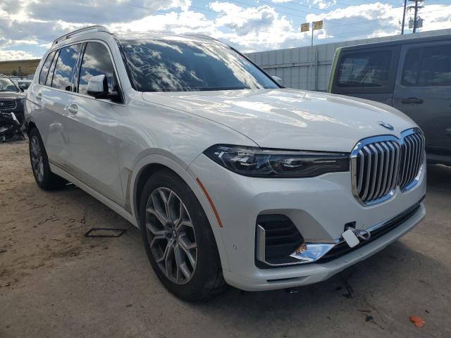  BMW X7 2022 Белый