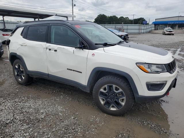  JEEP COMPASS 2018 Белы