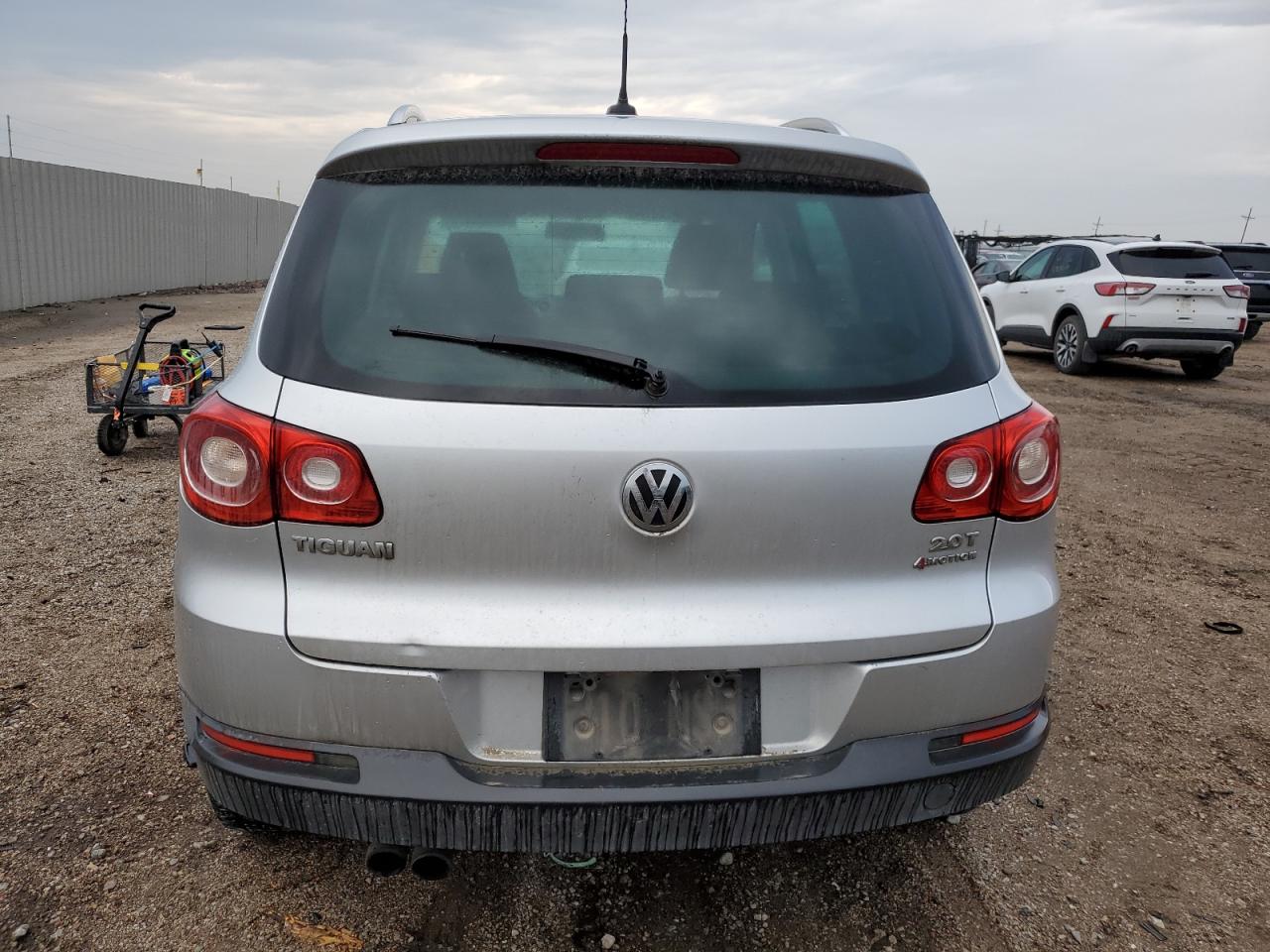 WVGBV75N59W527769 2009 Volkswagen Tiguan Se