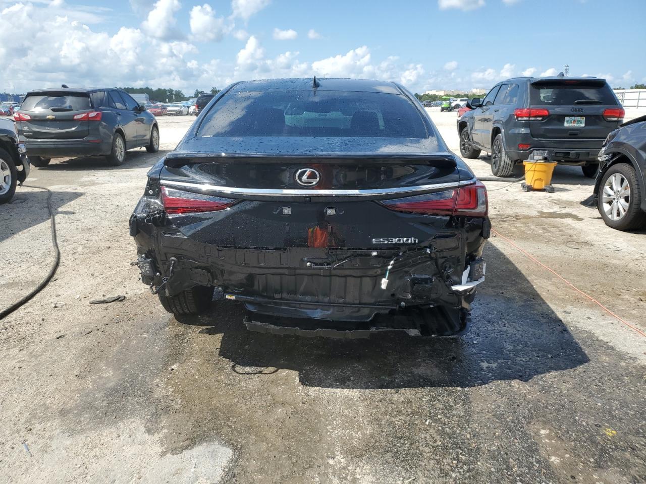 2024 Lexus Es 300H Base VIN: 58AFA1C17RU042077 Lot: 67715104
