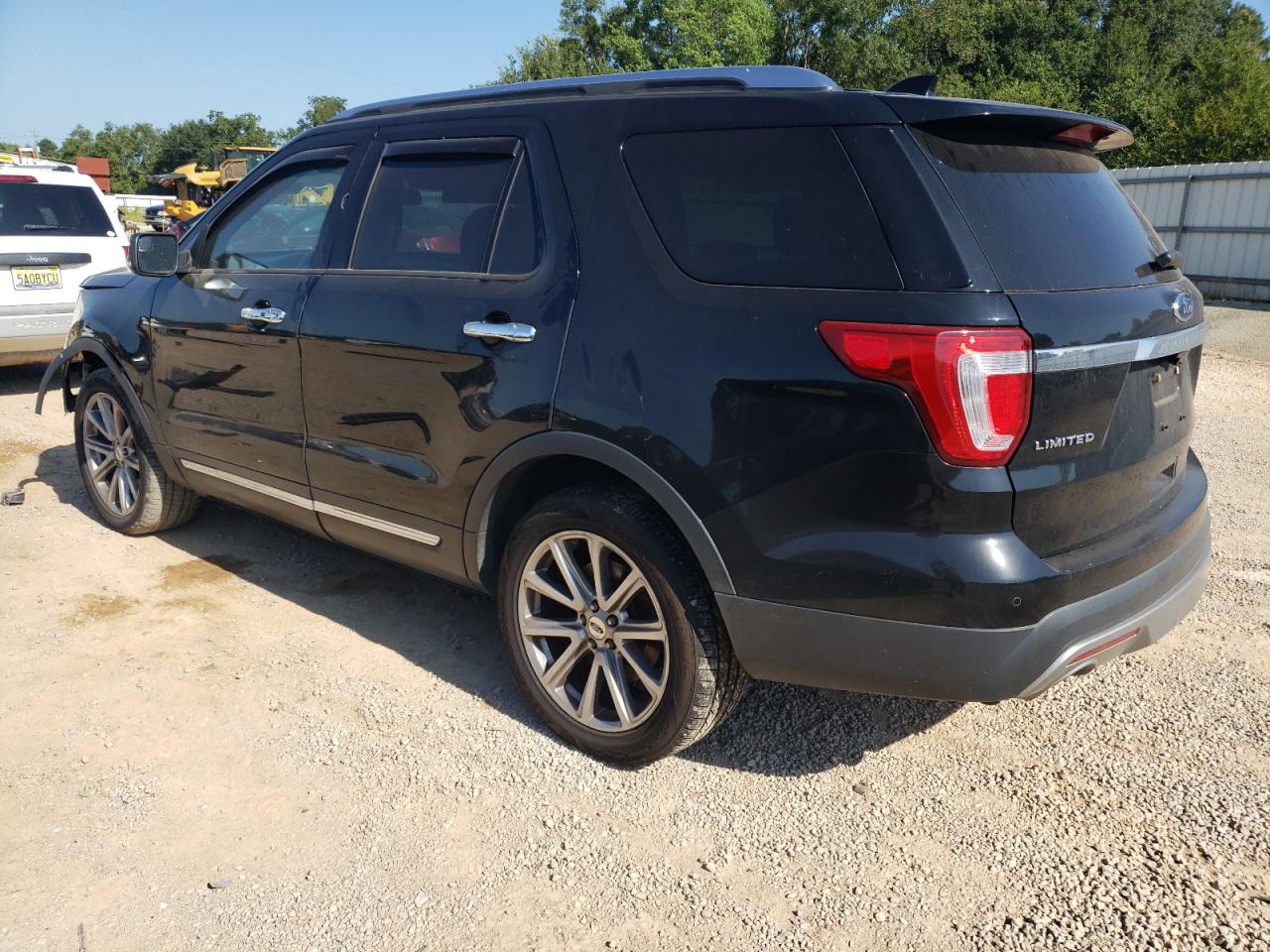 1FM5K8F80HGC68234 2017 FORD EXPLORER - Image 2