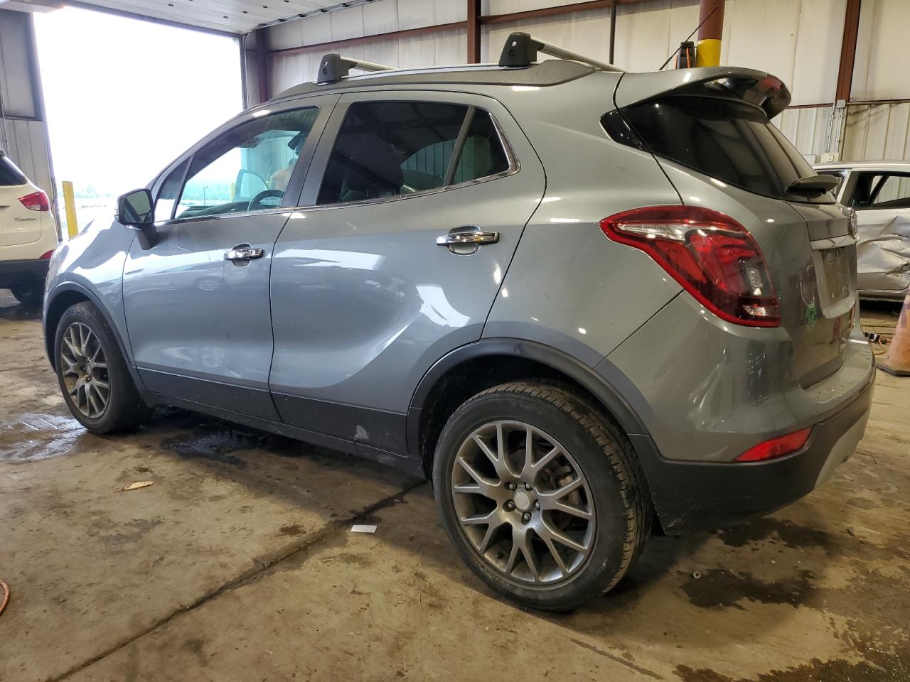 KL4CJ1SB4KB885254 2019 BUICK ENCORE - Image 2