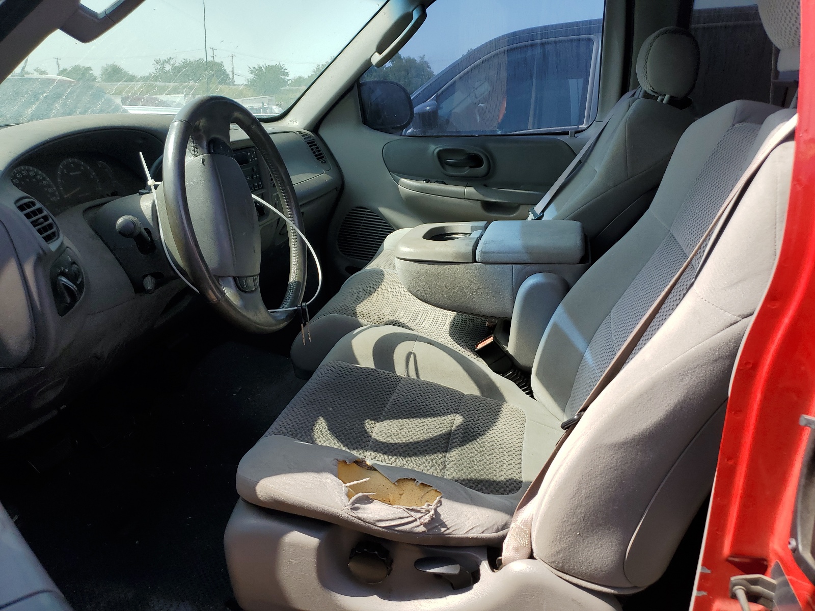 1FTRX17L12NB53646 2002 Ford F150