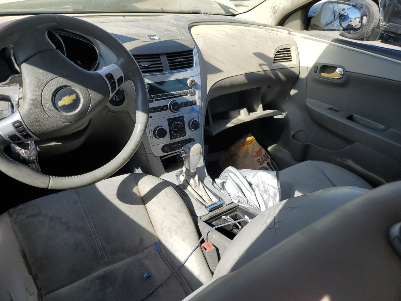 2010 Chevrolet Malibu - Image 8
