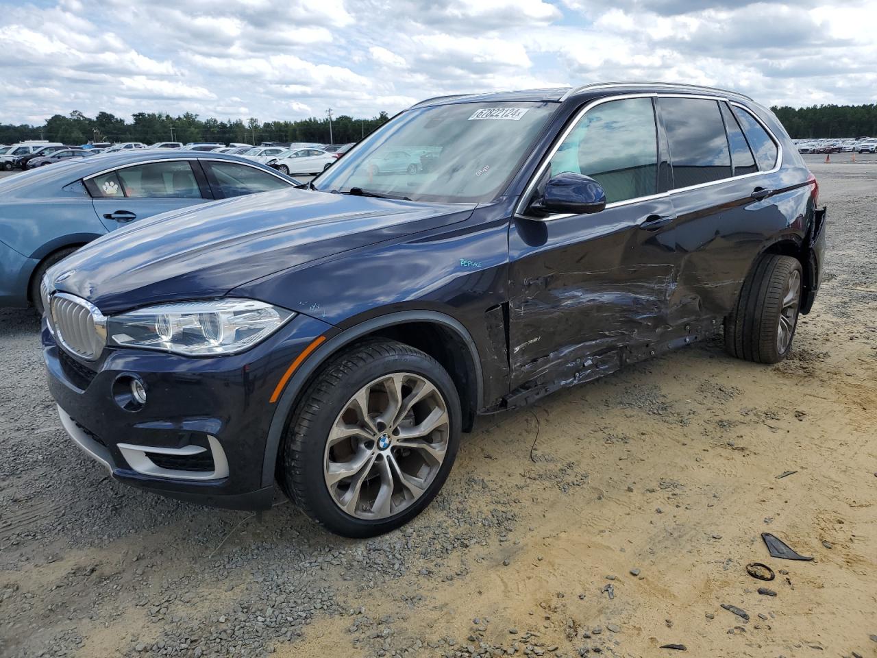 5UXKR2C56J0Z18417 2018 BMW X5 - Image 1