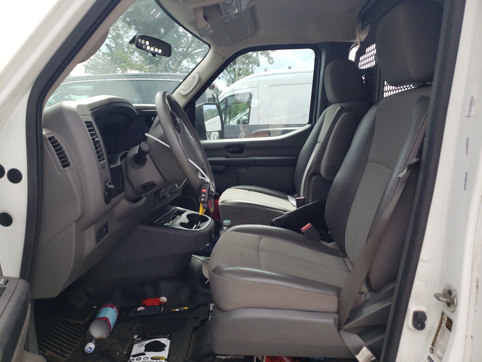 1N6BF0KM8KN805156 2019 Nissan Nv 1500 S