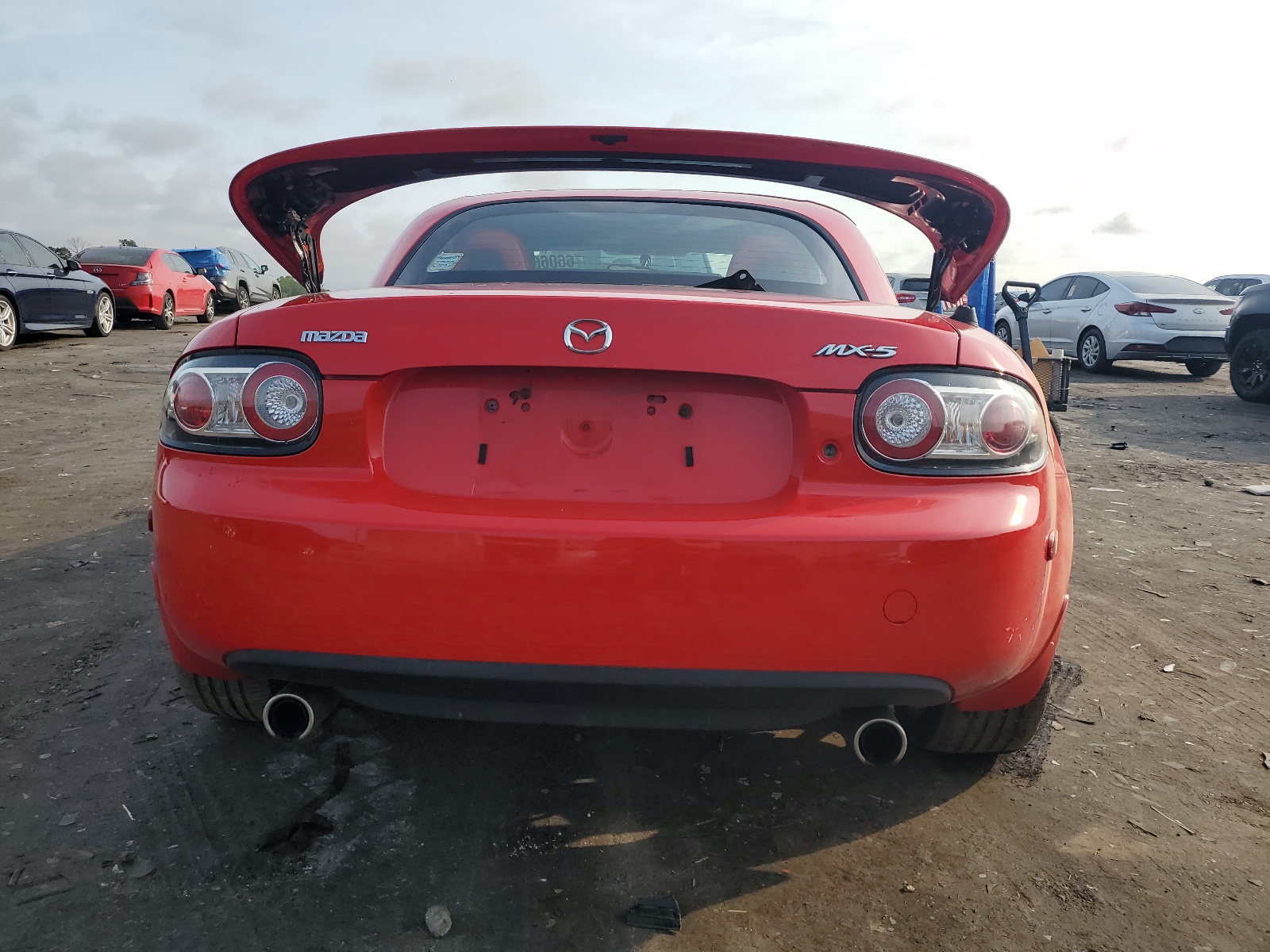 JM1NC26F570134632 2007 Mazda Mx-5 Miata