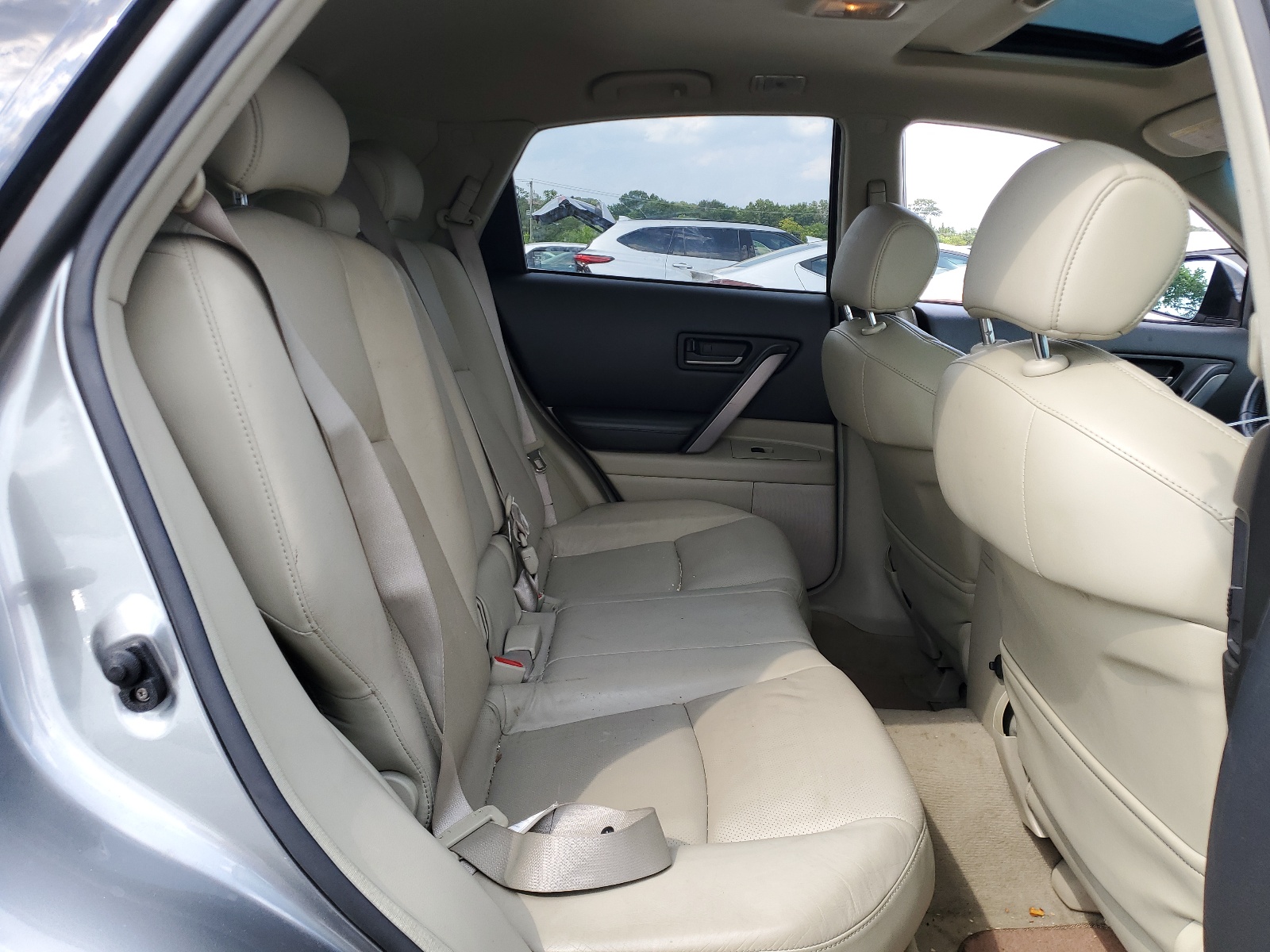 JNRAS08W83X203284 2003 Infiniti Fx35