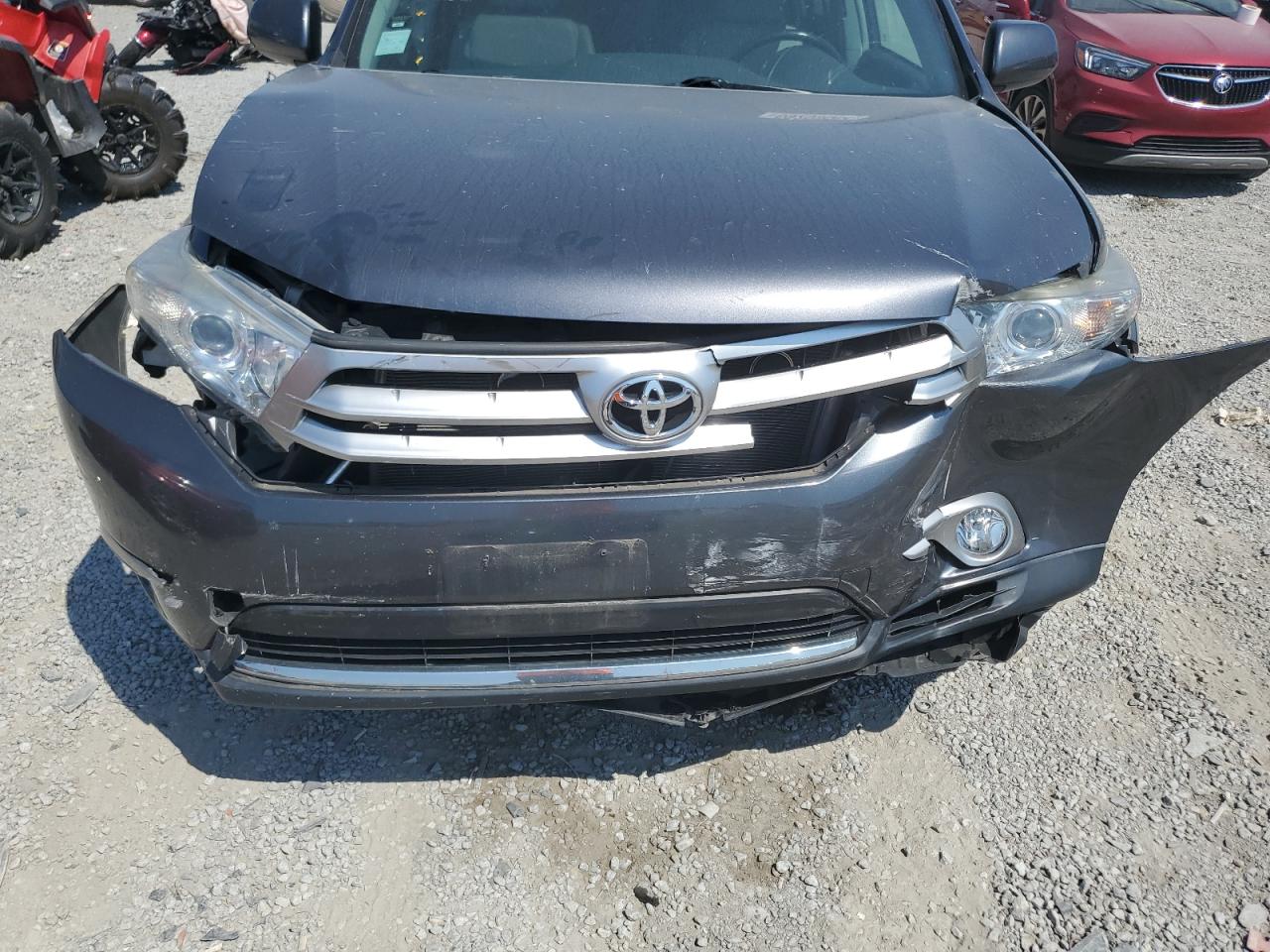 2013 Toyota Highlander Base VIN: 5TDBK3EH5DS264224 Lot: 69203564