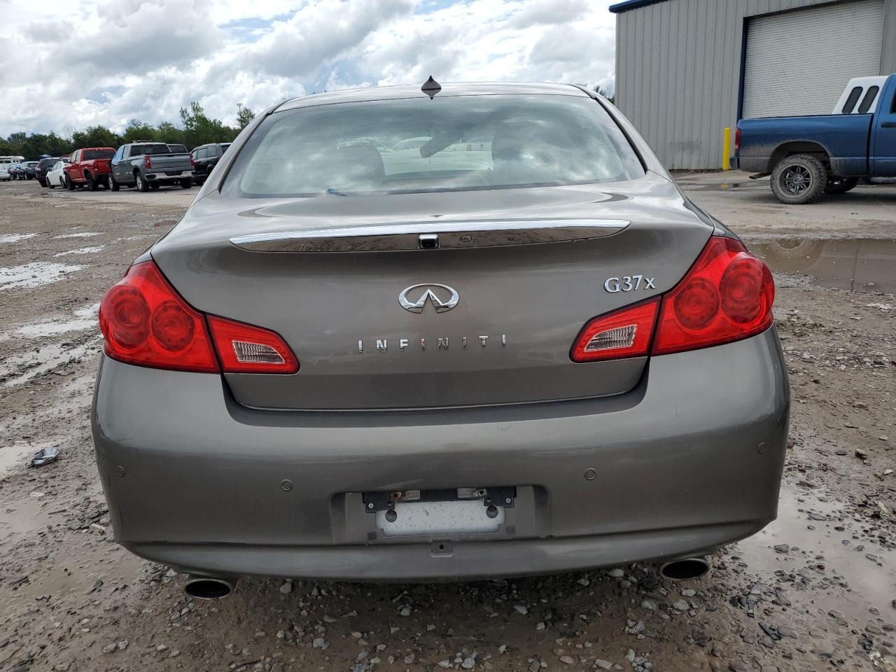 JN1CV6AR2BM406388 2011 Infiniti G37