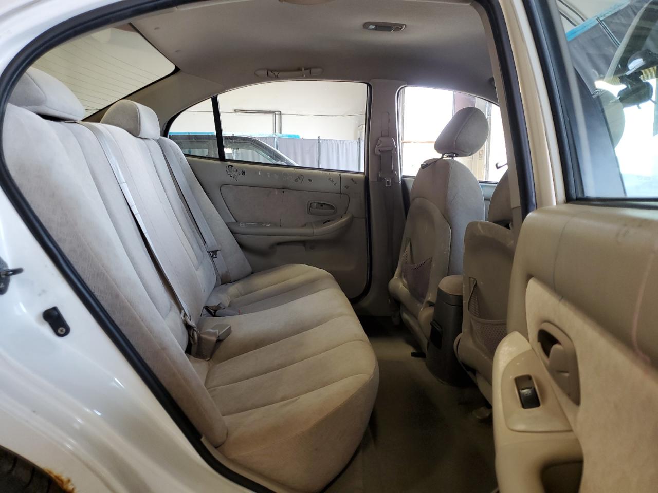 2004 Hyundai Elantra Gls VIN: KMHDN46D04U799129 Lot: 66335044