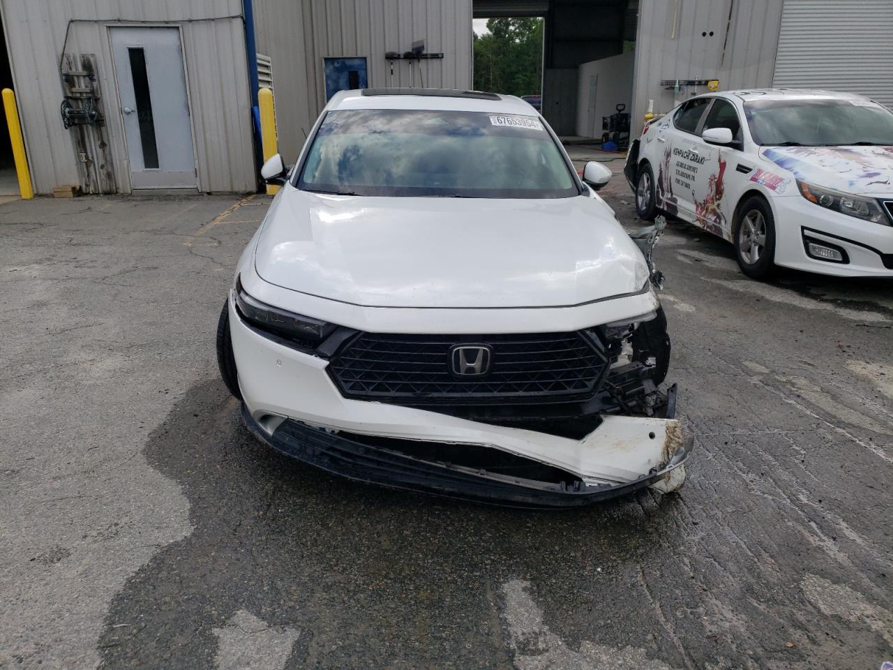 1HGCY2F80RA028453 Honda Accord TOU 5