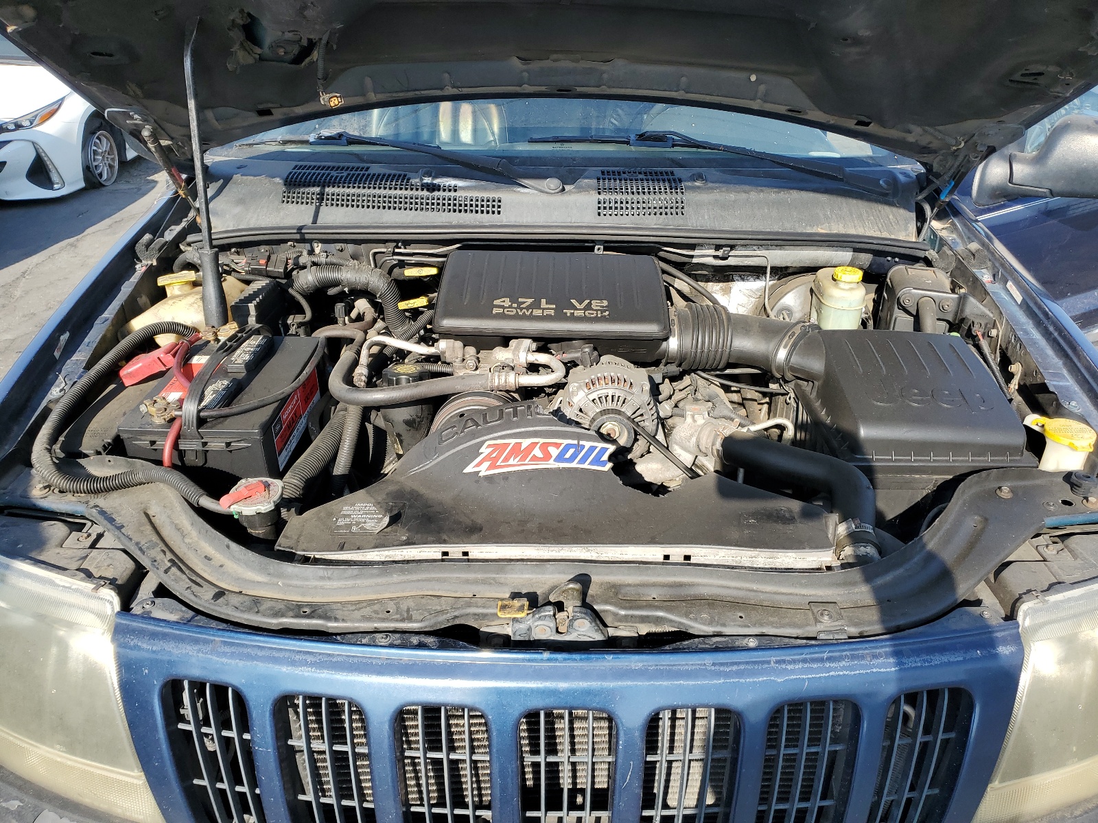 1J4GW58N8YC233476 2000 Jeep Grand Cherokee Limited