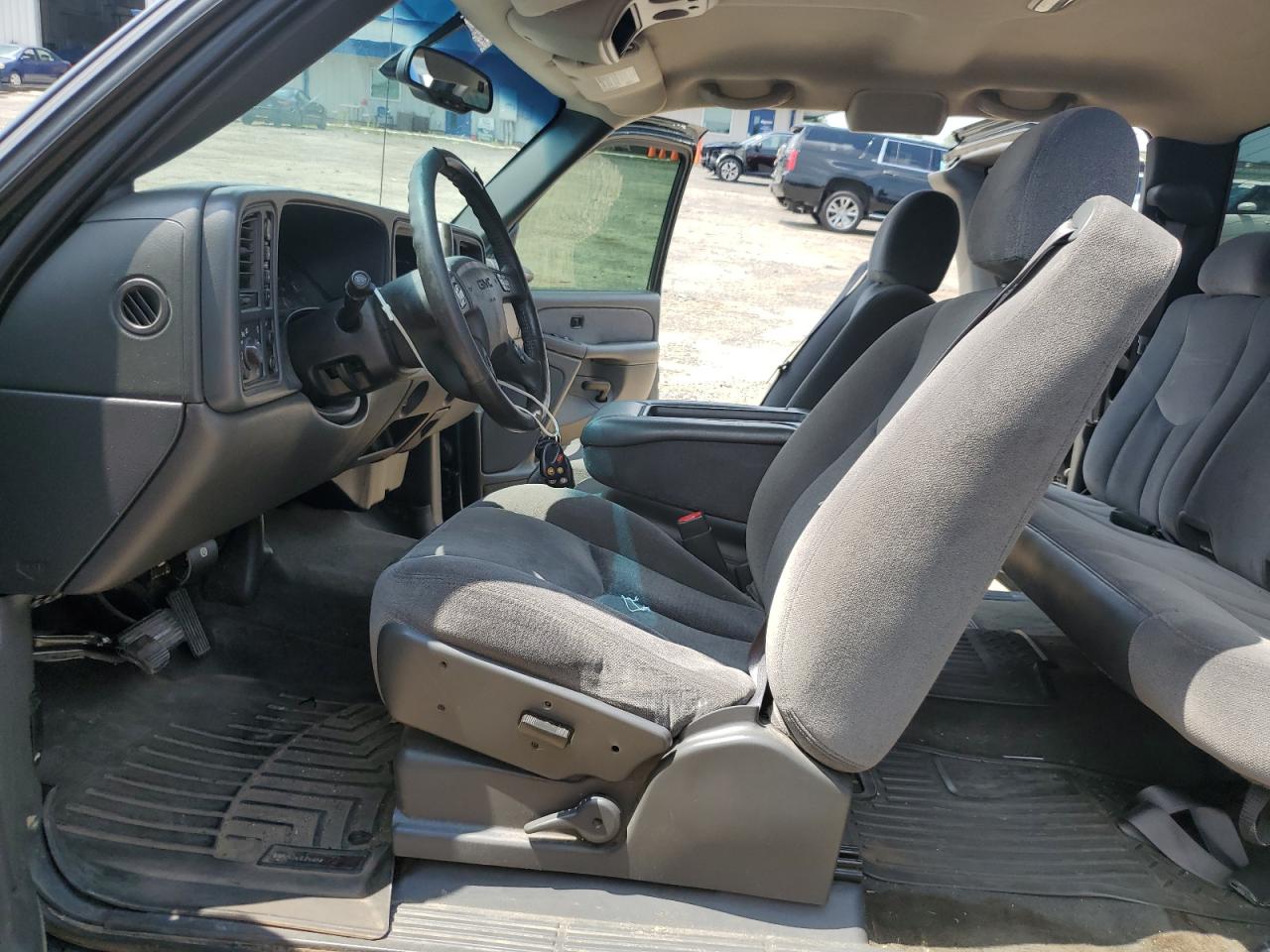 2003 GMC New Sierra K1500 VIN: 2GTEK19T731155091 Lot: 65956584