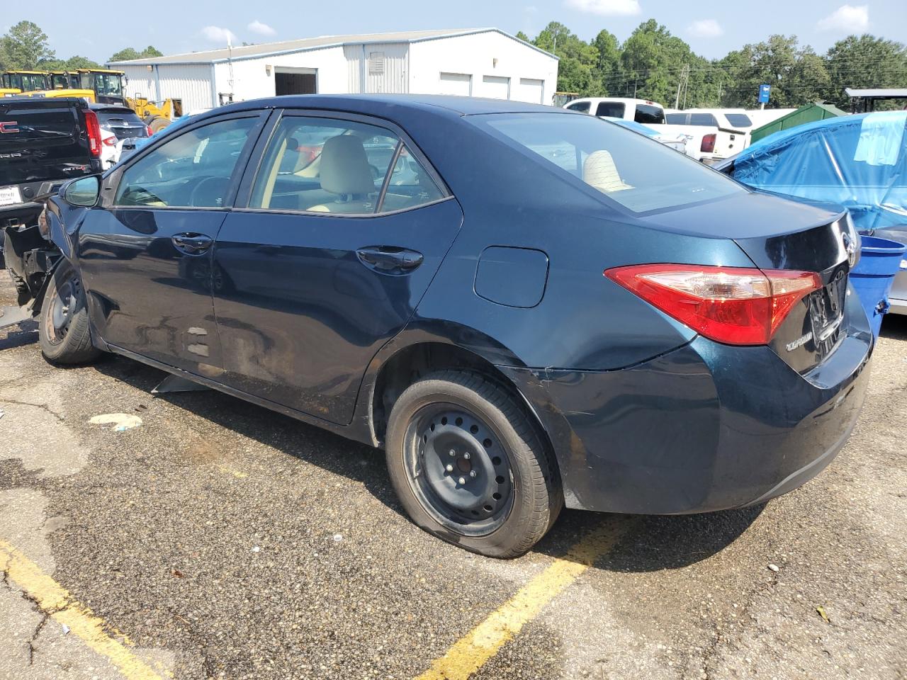 VIN 5YFBURHEXHP728427 2017 TOYOTA COROLLA no.2