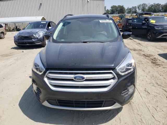  FORD ESCAPE 2018 Czarny