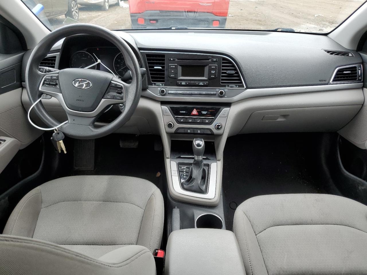2017 Hyundai Elantra - Image 8