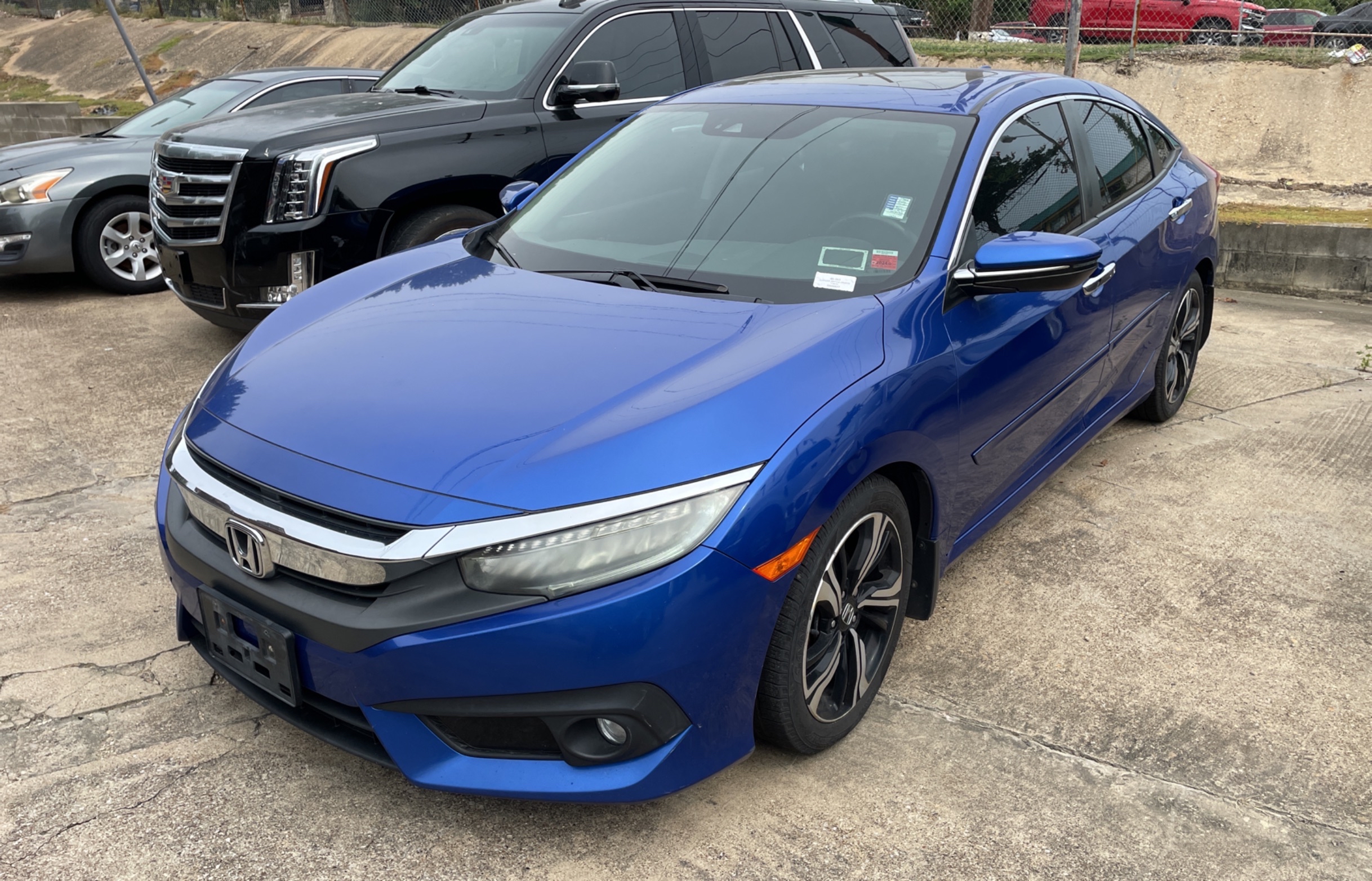 2016 Honda Civic Touring vin: 19XFC1F90GE204473