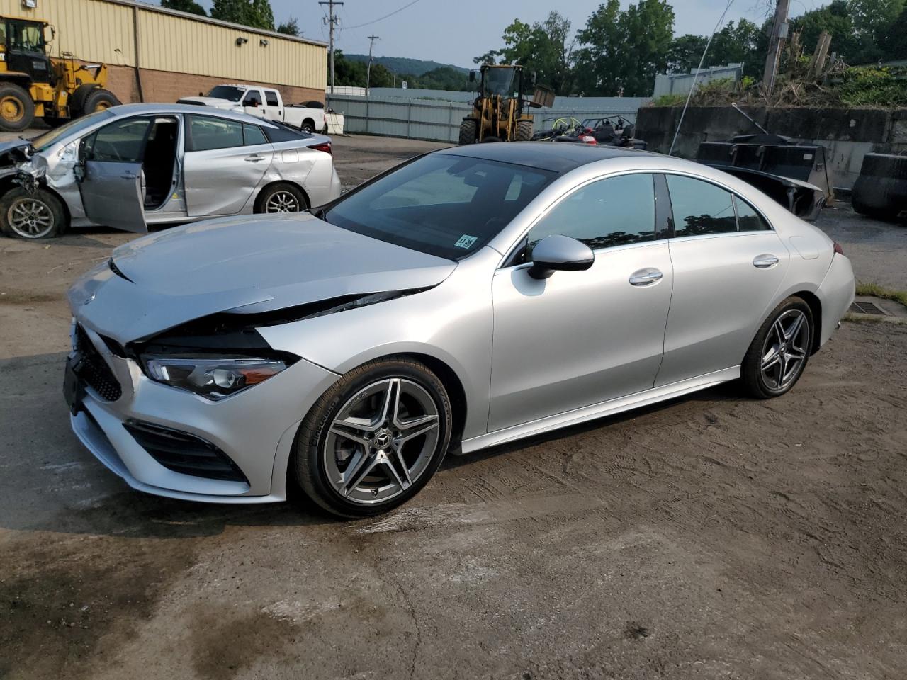 W1K5J4HB4NN263415 2022 MERCEDES-BENZ CLA CLASS - Image 1