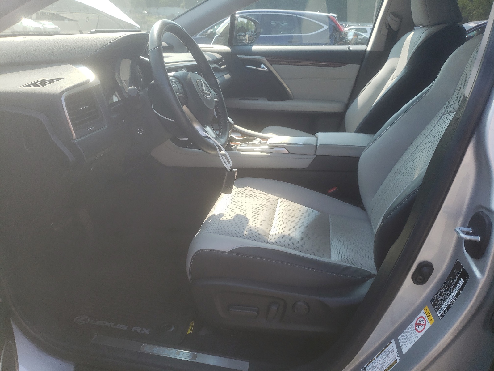 JTJDZKCAXK2021093 2019 Lexus Rx 350 L