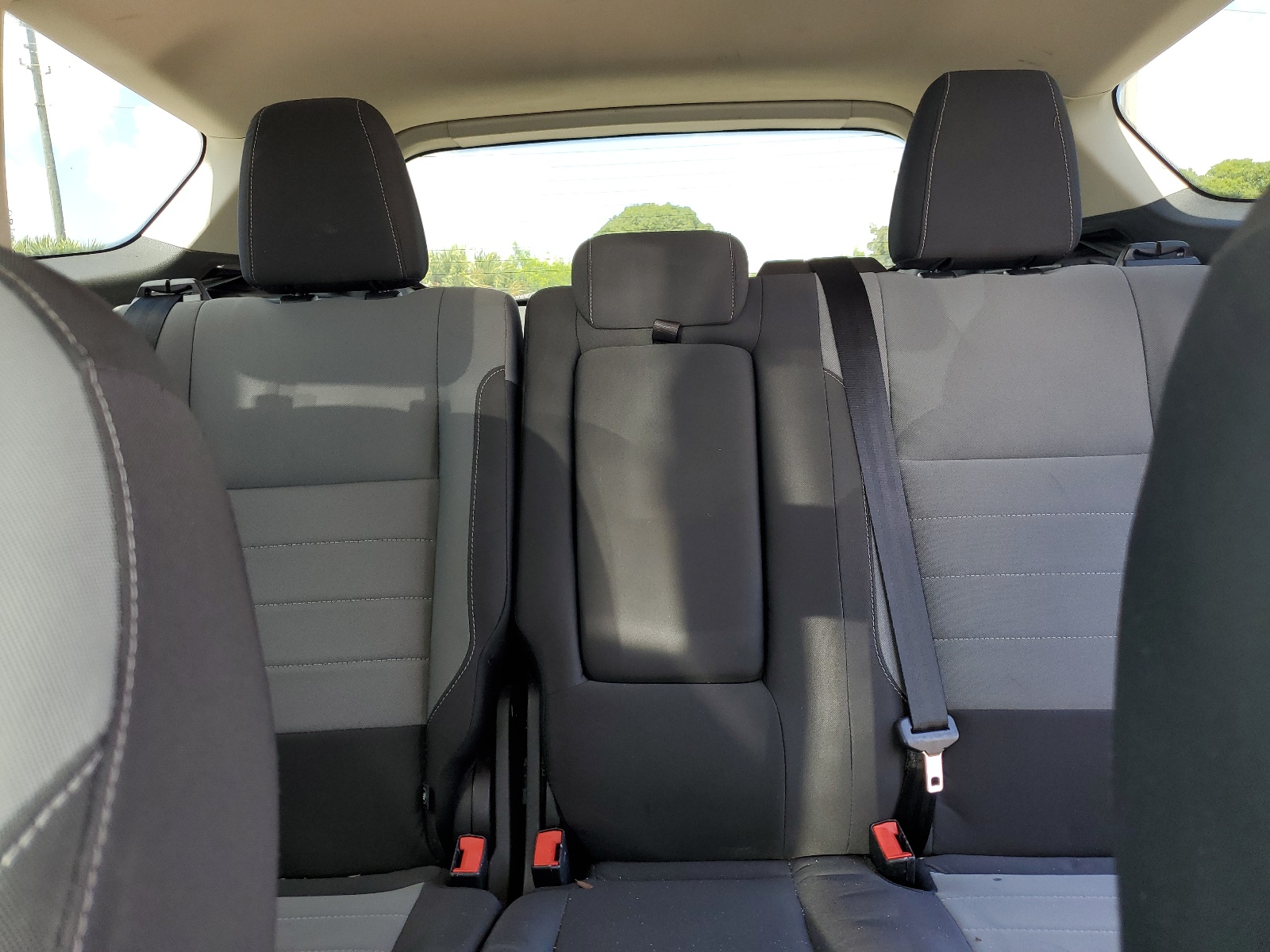 1FMCU9GX8GUA51933 2016 Ford Escape Se