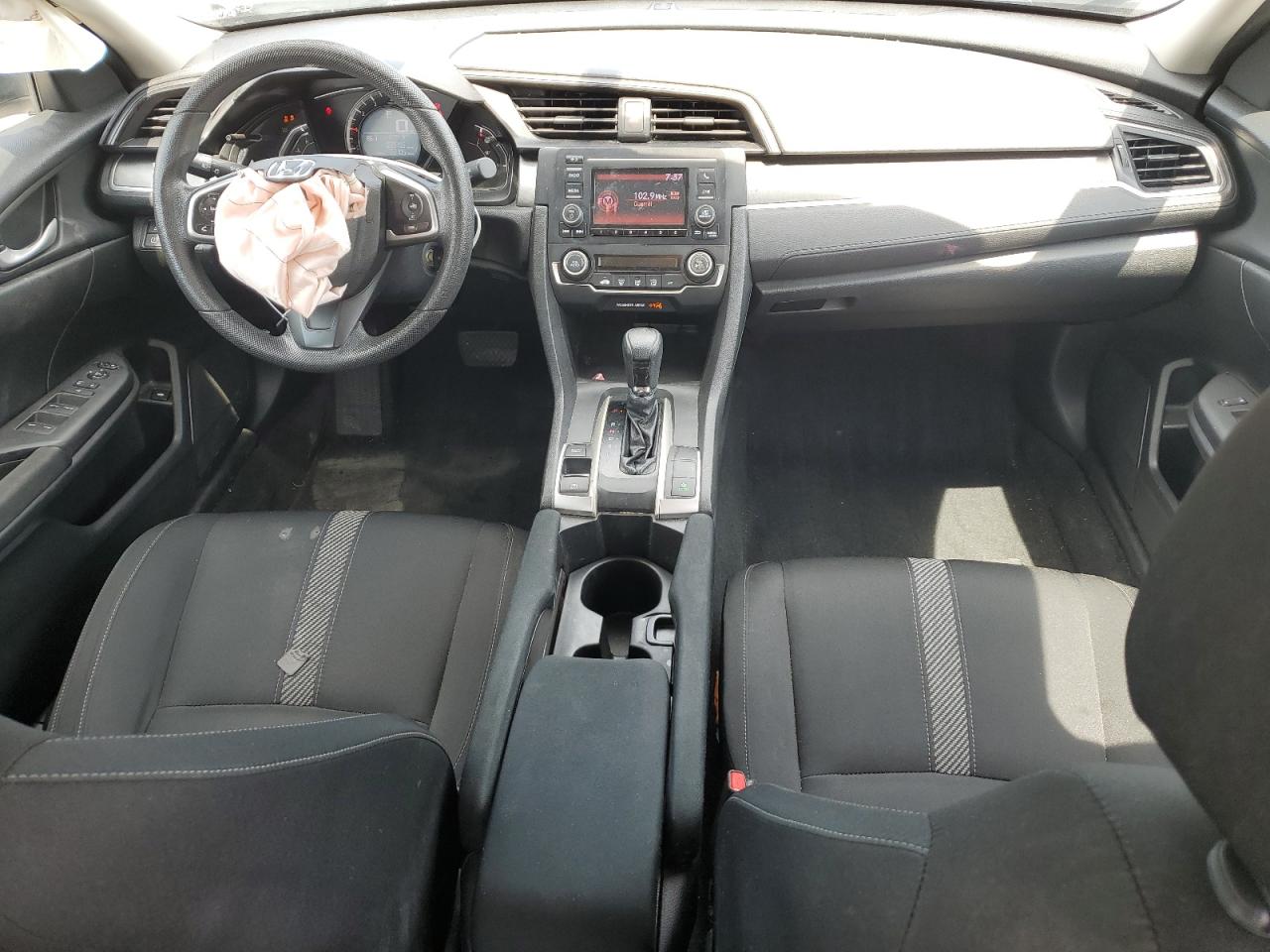 2018 Honda Civic Lx VIN: 2HGFC2F58JH530134 Lot: 67133764