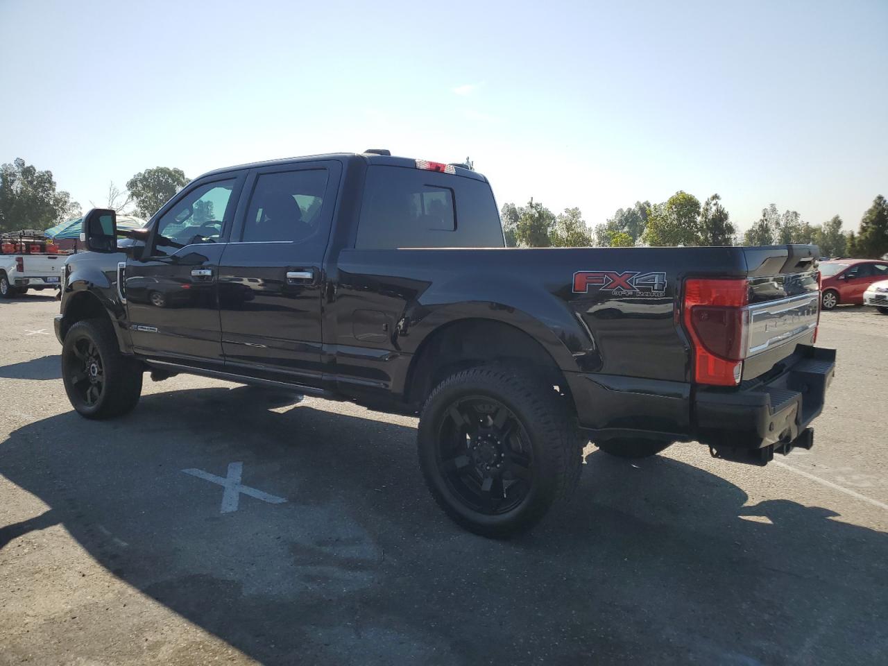 2022 Ford F350 - Image 2