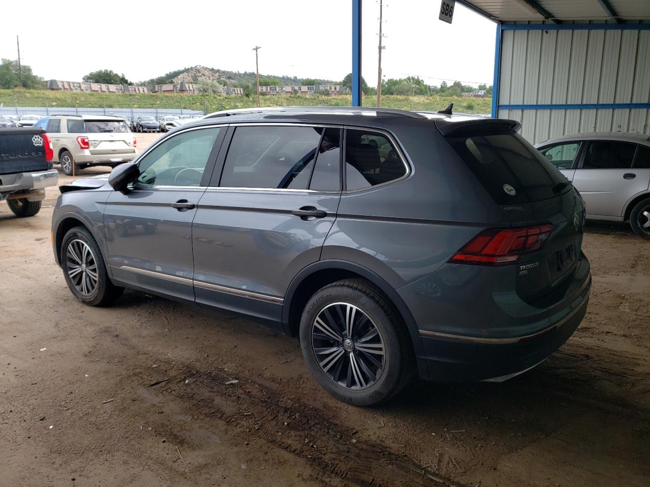 3VV3B7AX1KM139891 2019 VOLKSWAGEN TIGUAN - Image 2